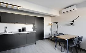 Pick A Flat'S Apartments In In Parc Des Buttes Chaumonts - Rue Edouard Pailleron