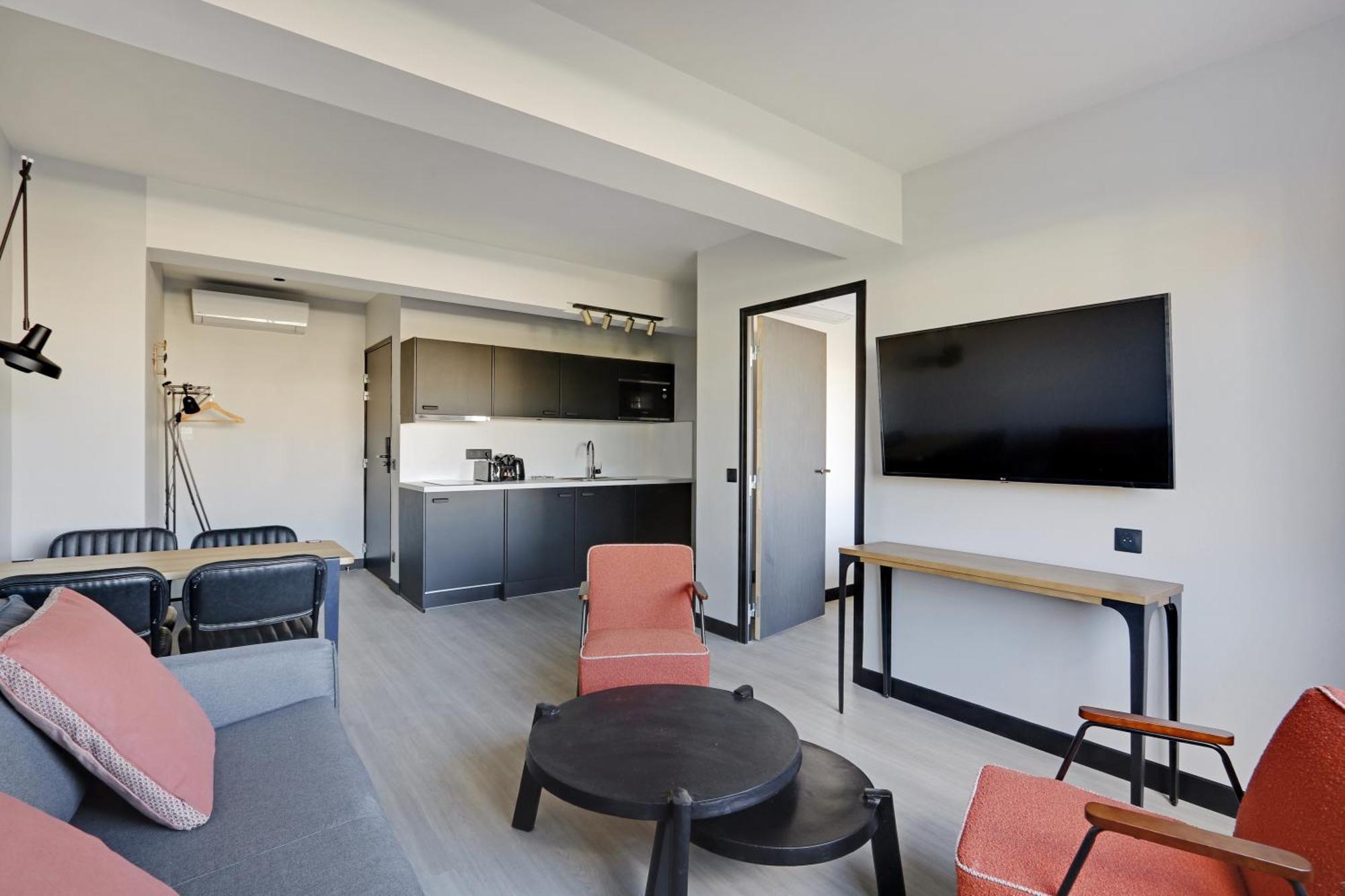 Pick A Flat'S Apartments In In Parc Des Buttes Chaumonts - Rue Edouard Pailleron París Exterior foto