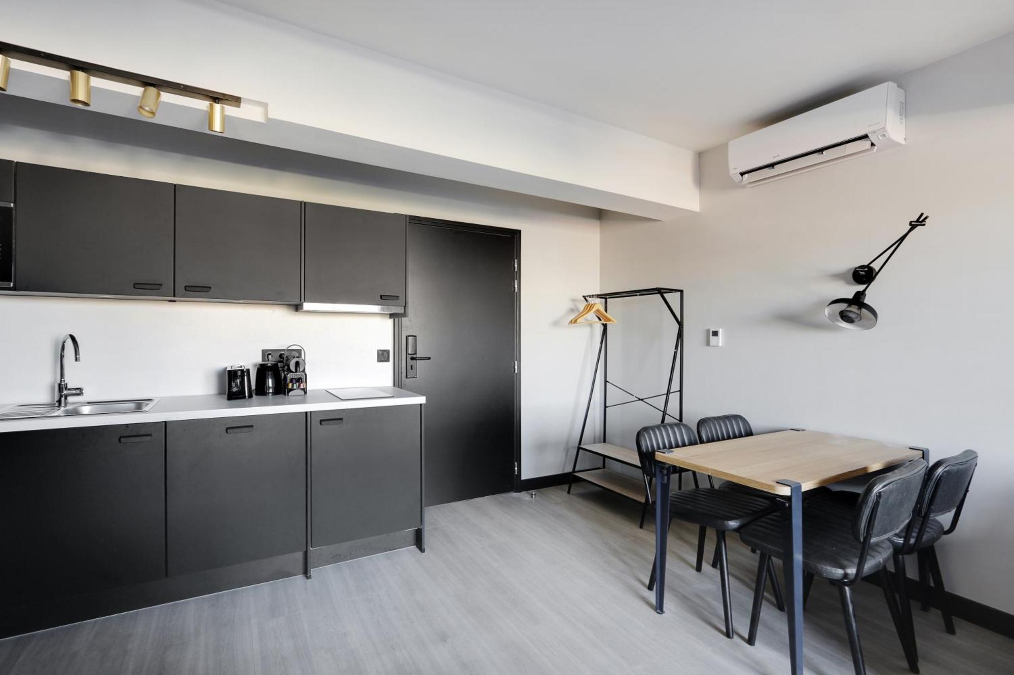 Pick A Flat'S Apartments In In Parc Des Buttes Chaumonts - Rue Edouard Pailleron París Exterior foto